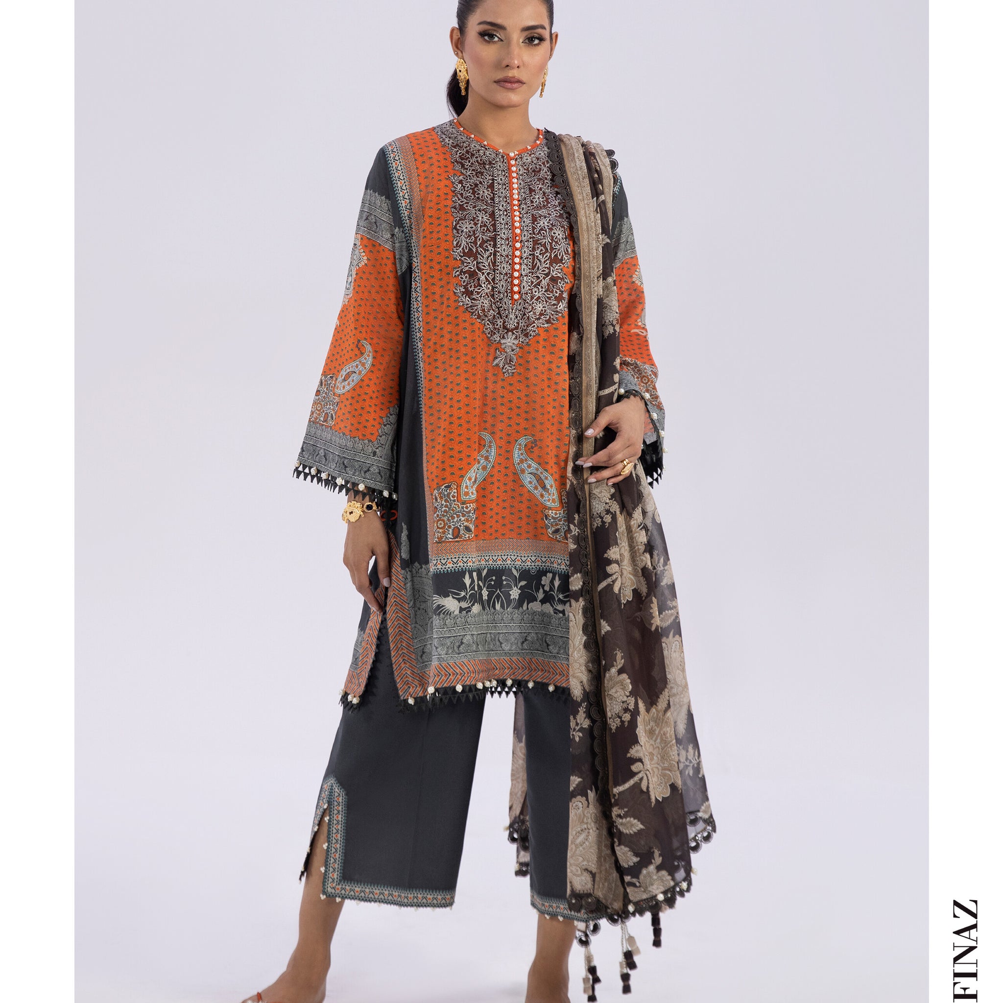 Sana Safinaz 3 PCS Unstitched Suit